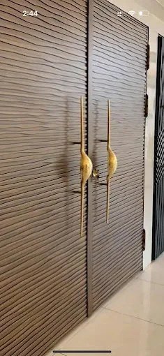باب معدني ديكوري